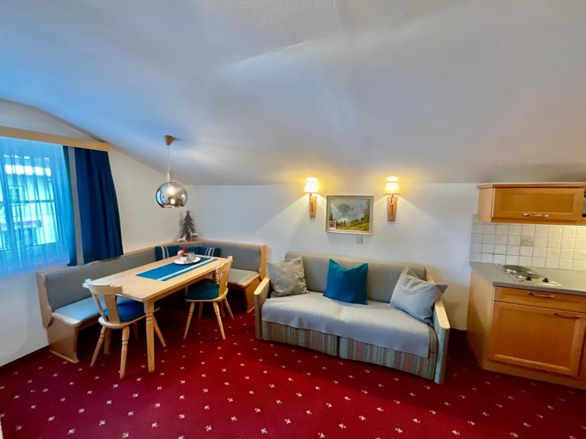Appartements Die Bergretter Ramsau am Dachstein Exteriör bild